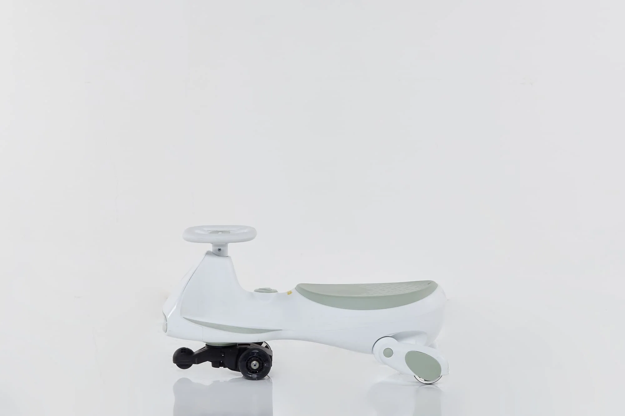 AntBaby-1